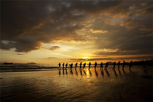 公司取名姓艾好不好（艾字取公司名）