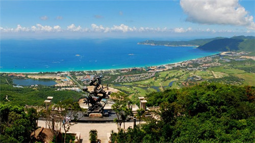 吴亦凡家境有钱嘛（吴亦凡家境有钱么）